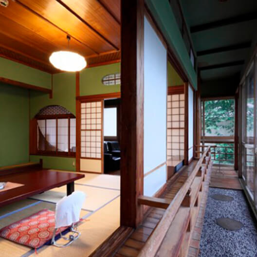 横手館 本館西棟